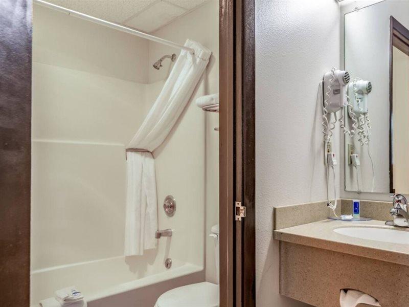 Rodeway Inn Bozeman Bagian luar foto