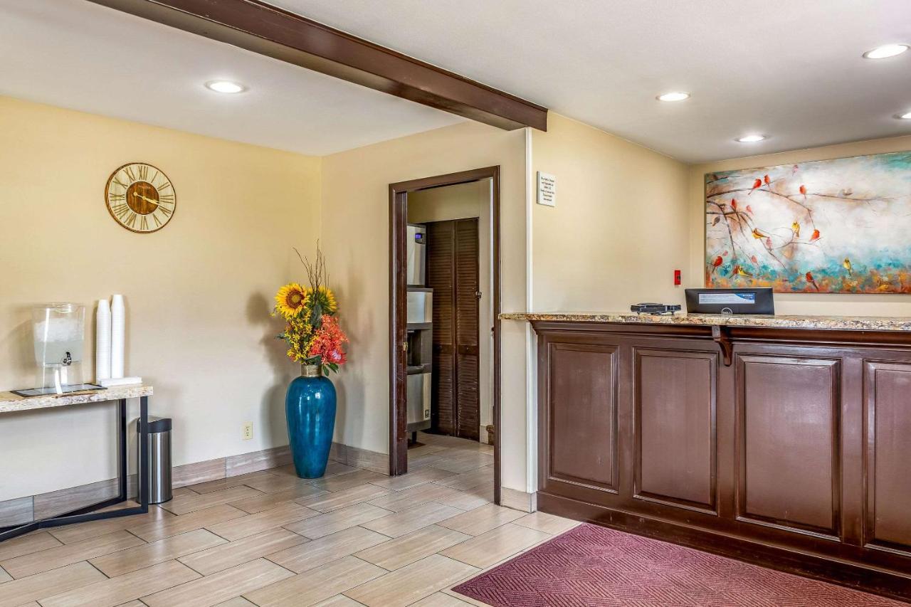 Rodeway Inn Bozeman Bagian luar foto