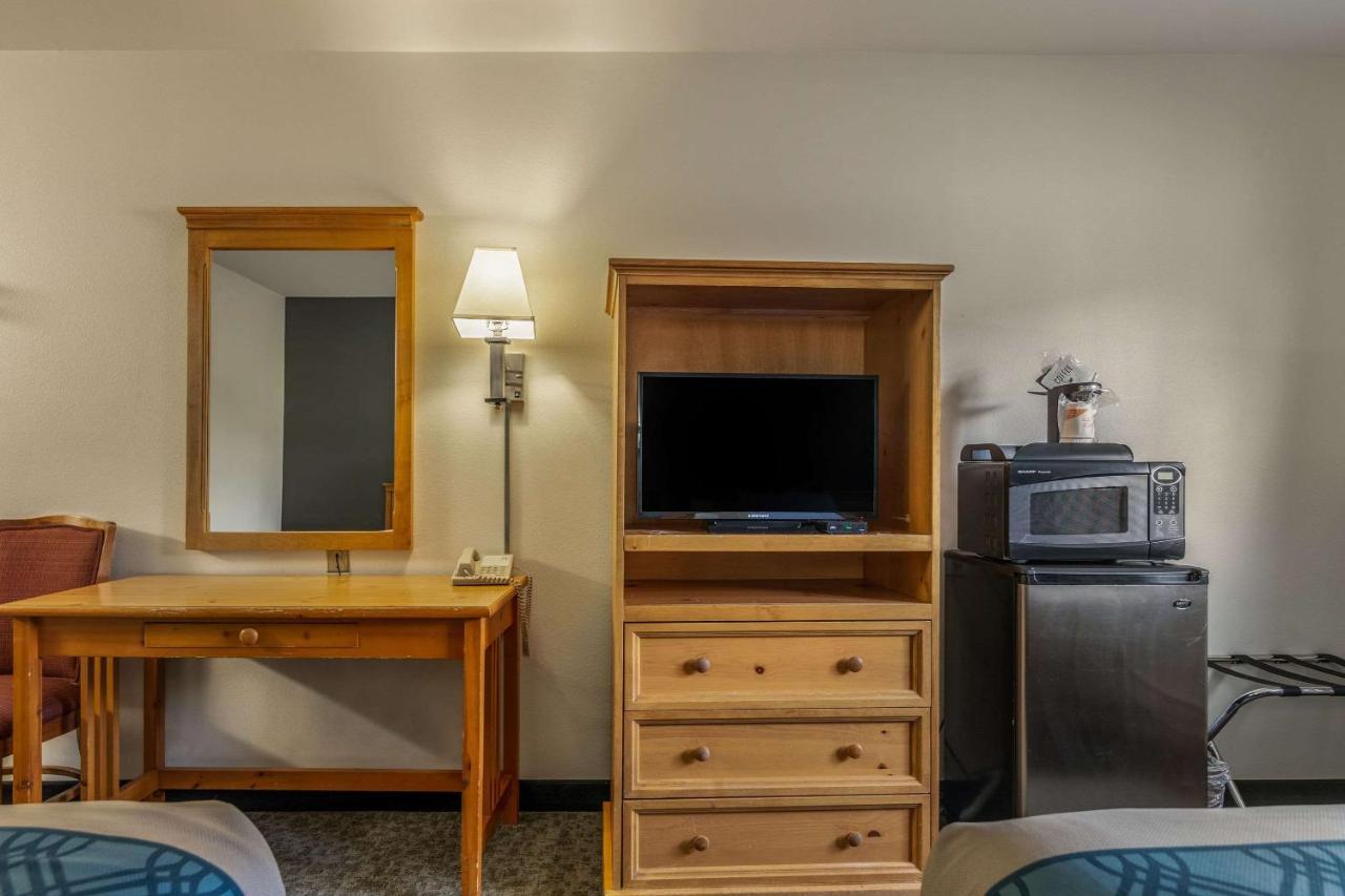 Rodeway Inn Bozeman Bagian luar foto